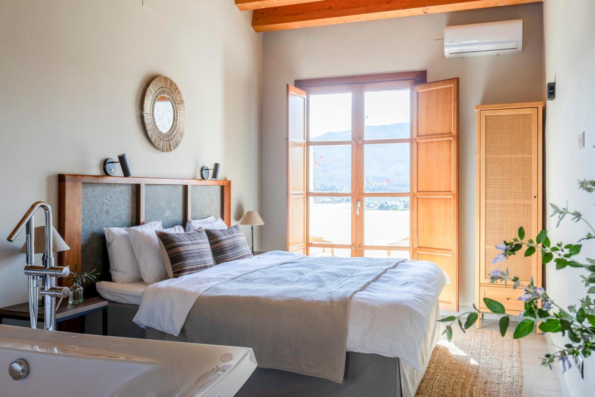 Country house Castell De La Solana