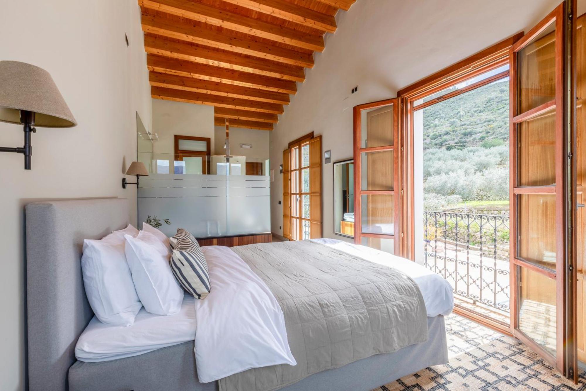 Castell De La Solana Country house *