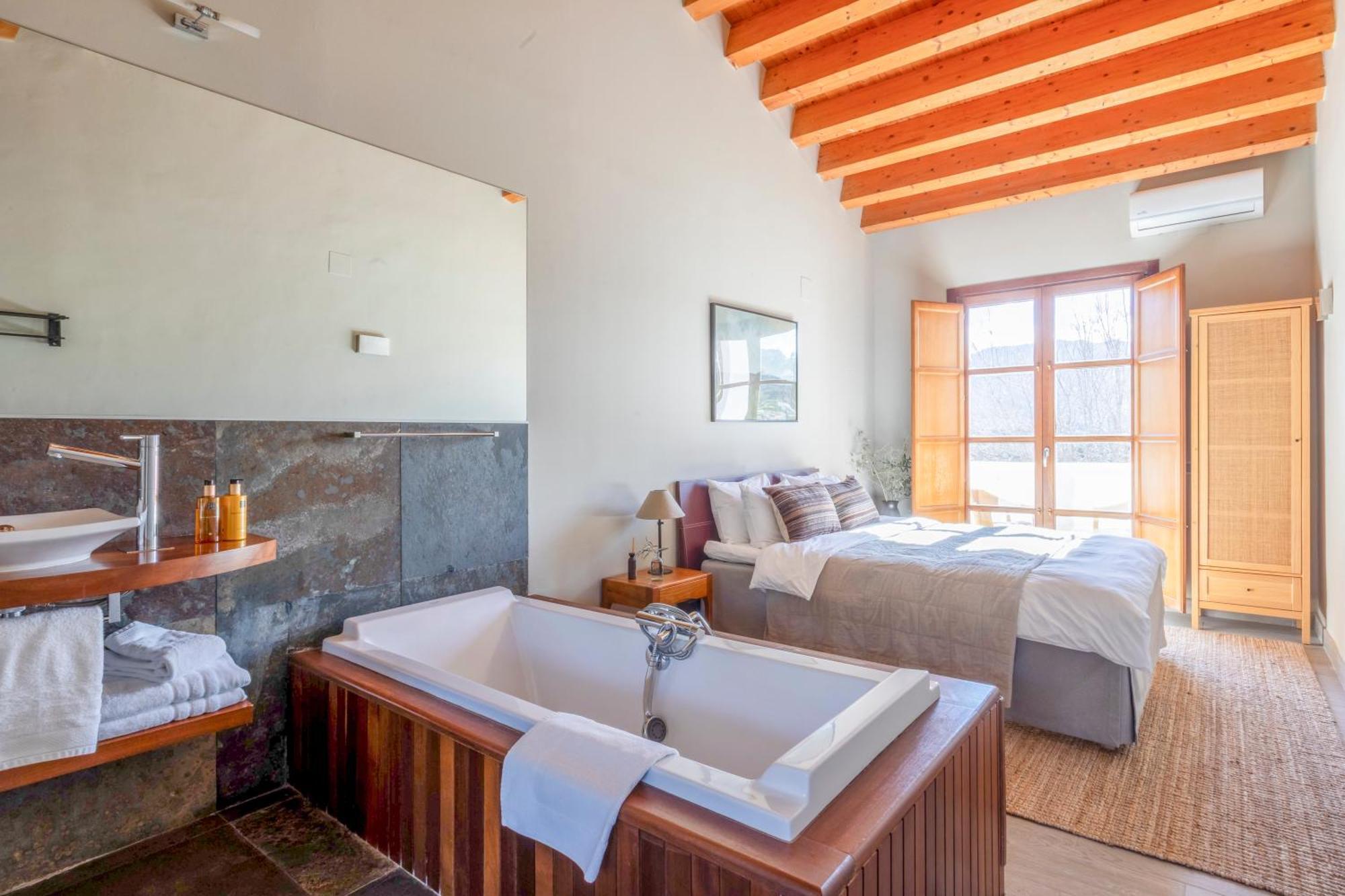 Country house Castell De La Solana *